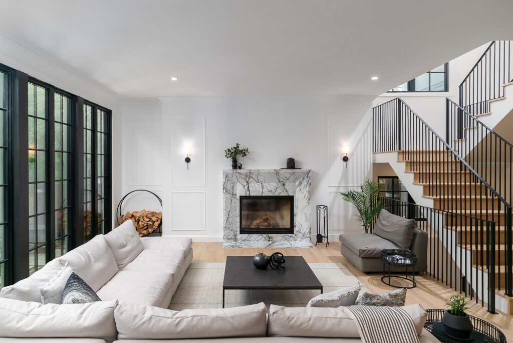 Valcourt fp7 Antoinette