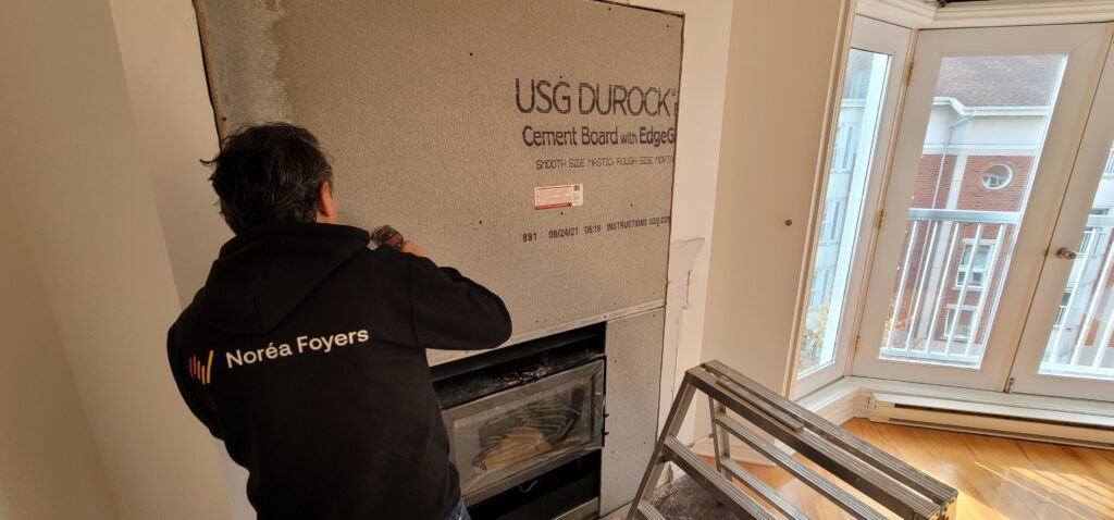 finition foyer au bois laval